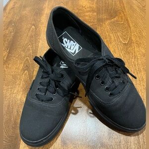 Women’s Black Vans